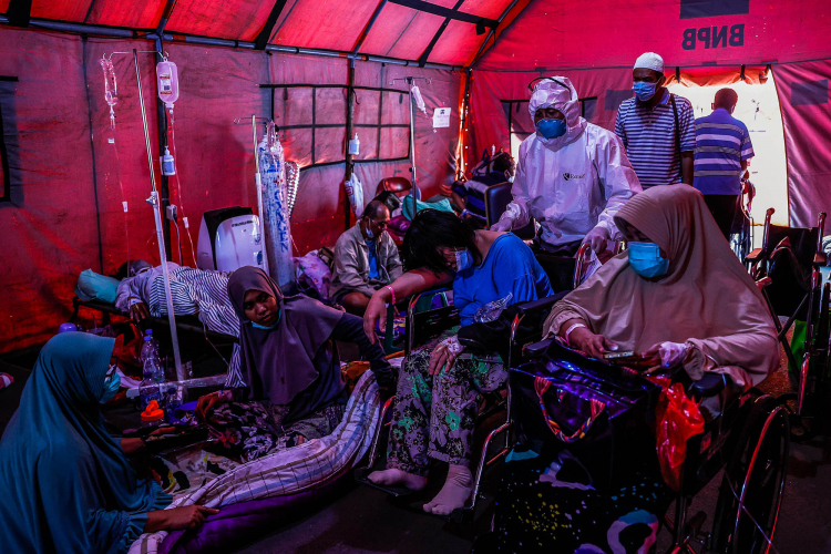 Coronavirus COVID19 Pandemic-Garry Lotulung-019